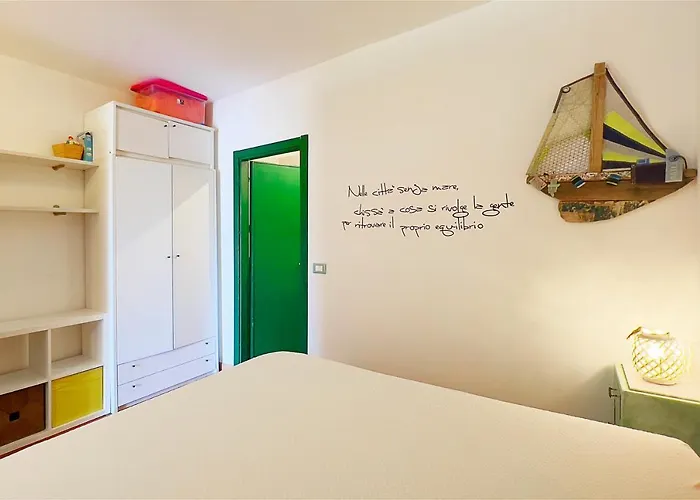 Feriehus Bilocale Vicolo Del Mughetto 5 - Goelba